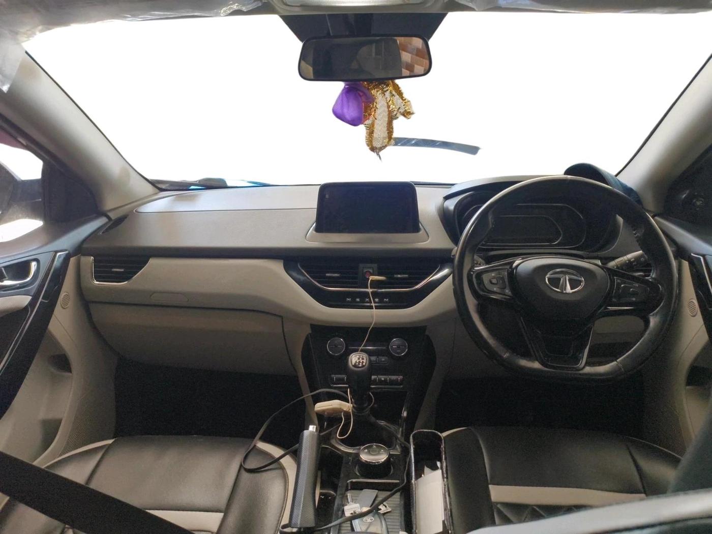 2021 Tata NEXON XZ PLUS PETROL SUNROOF, Petrol, Manual, 79,774 km, interior