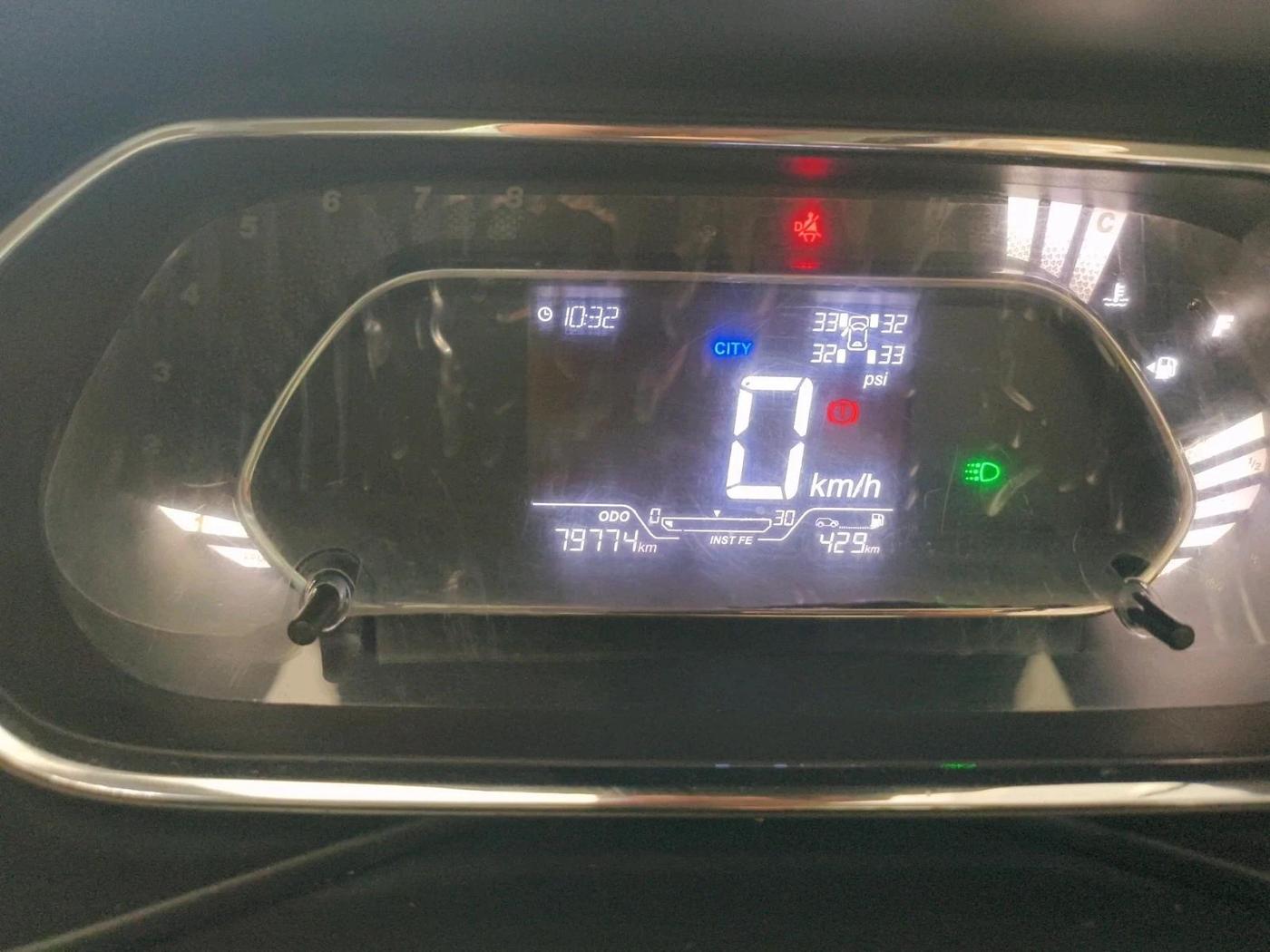 2021 Tata NEXON XZ PLUS PETROL SUNROOF, Petrol, Manual, 79,774 km, interior