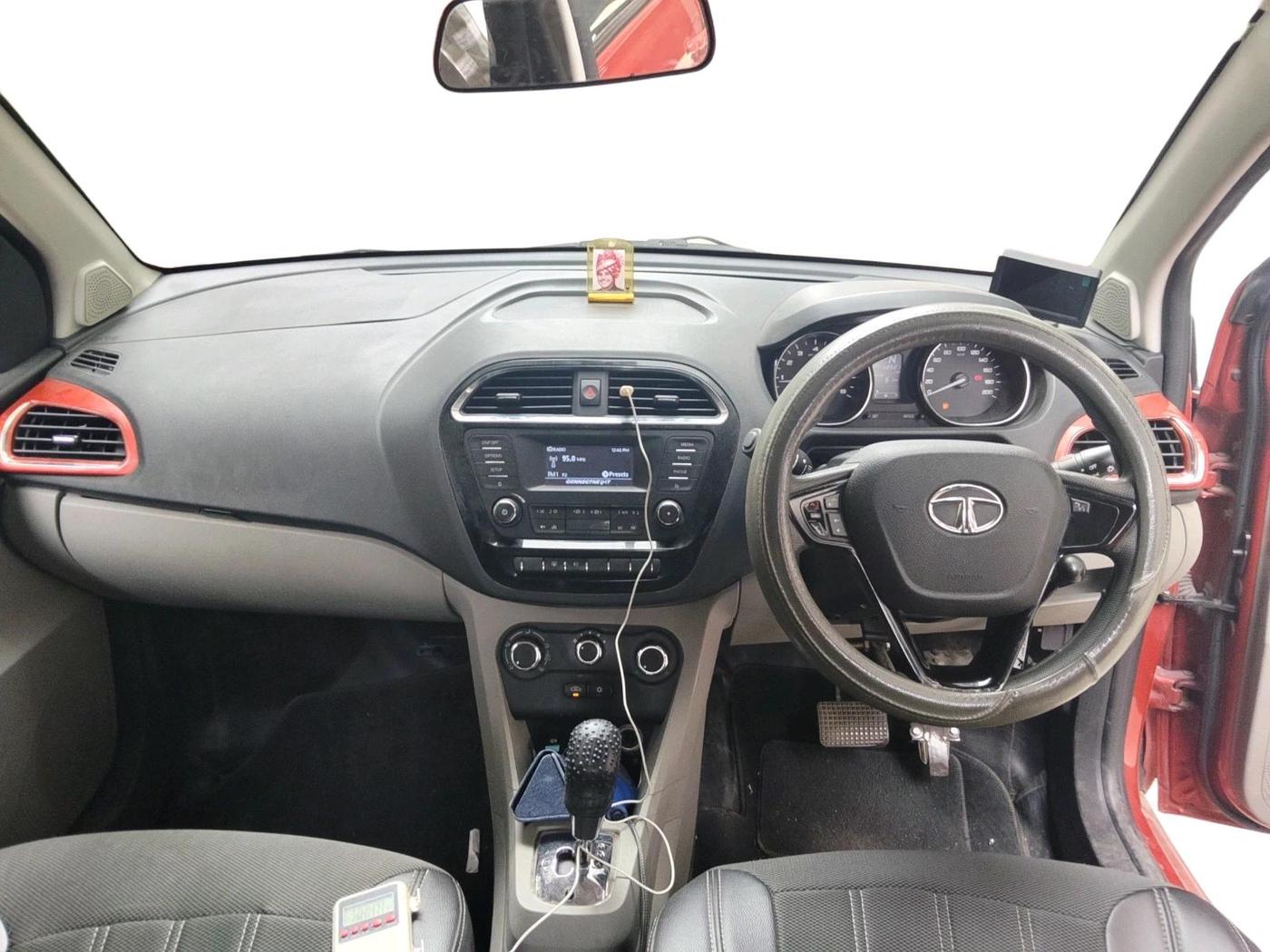 2019 Tata Tiago XZA PETROL, Petrol, Automatic, 58,521 km, interior