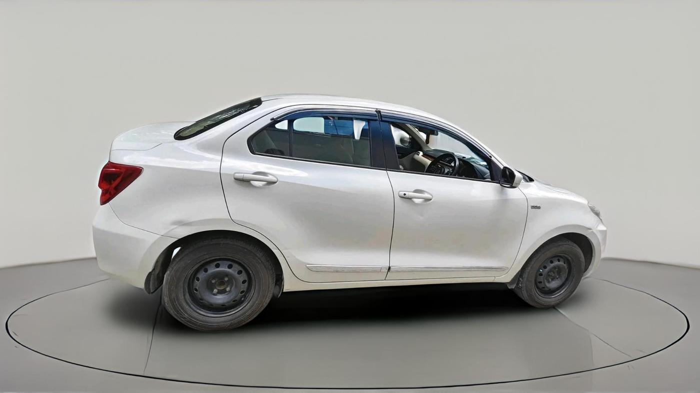 2018 Maruti Dzire VDI, Diesel, Manual, 1,68,273 km, exterior