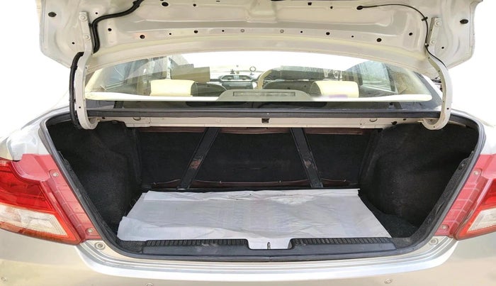 2018 Maruti Dzire VDI AMT, Diesel, Automatic, 1,40,033 km, exterior