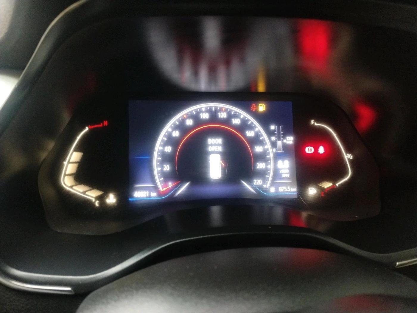 2024 Renault TRIBER RXZ, Petrol, Manual, 48,821 km, interior