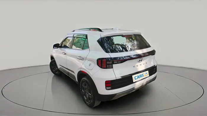 2024 Hyundai VENUE SX 1.2 PETROL, Petrol, Manual, 12,527 km, exterior