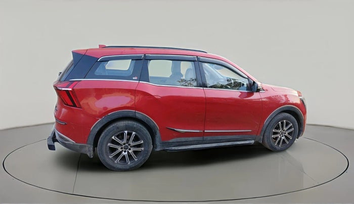 2022 Mahindra XUV700 AX7 Petrol MT 7 STR, Petrol, Manual, 90,532 km, exterior