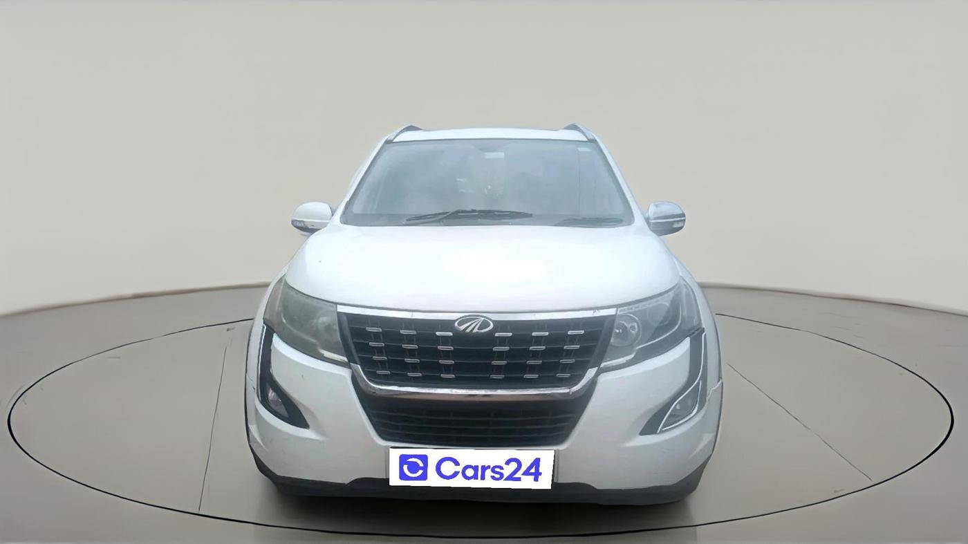 2018 Mahindra XUV500 W11, Diesel, Manual, 1,28,768 km, exterior