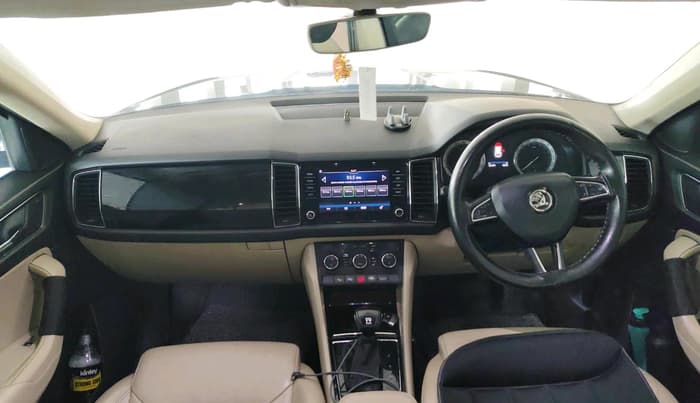 2018 Skoda Kodiaq STYLE 2.0 TDI 4X4 AT, Diesel, Automatic, 1,21,782 km, interior