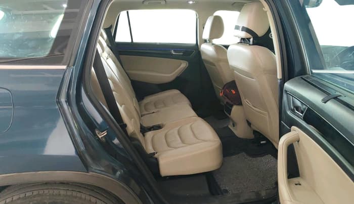 2018 Skoda Kodiaq STYLE 2.0 TDI 4X4 AT, Diesel, Automatic, 1,21,782 km, interior