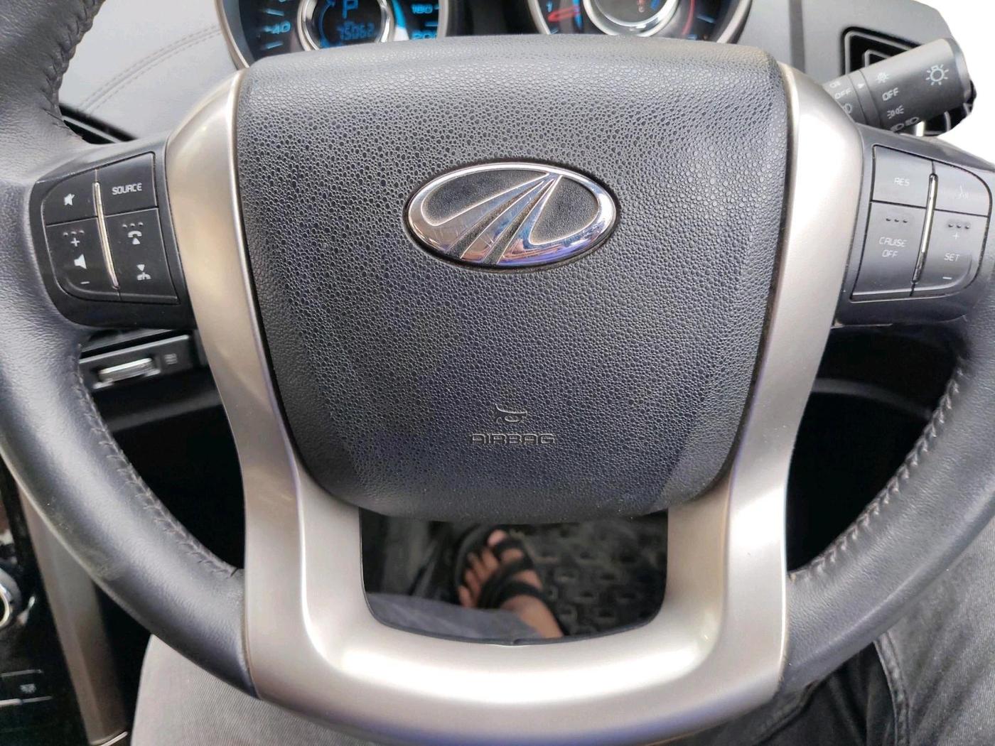 2018 Mahindra XUV500 W11 AT, Diesel, Automatic, 75,062 km, interior