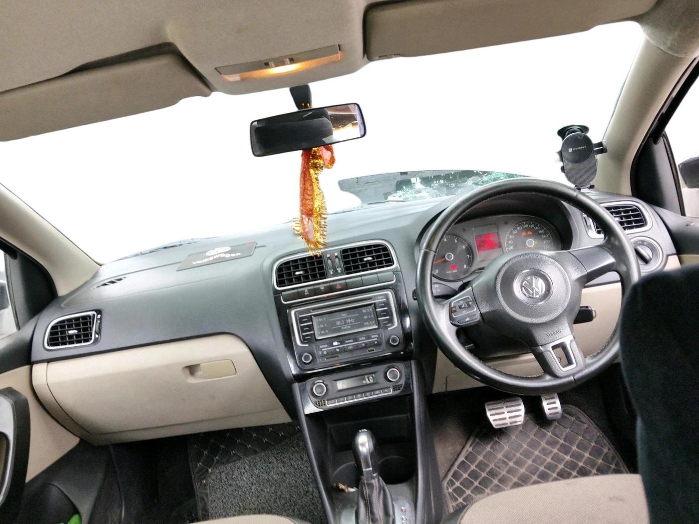 2013 Volkswagen Polo GT TSI AT, Petrol, Automatic, 90,764 km, interior