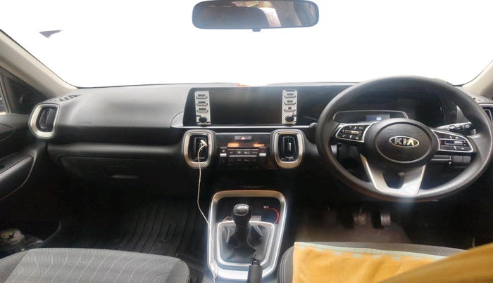 2021 KIA SONET HTK PLUS 1.2, Petrol, Manual, 47,779 km, interior