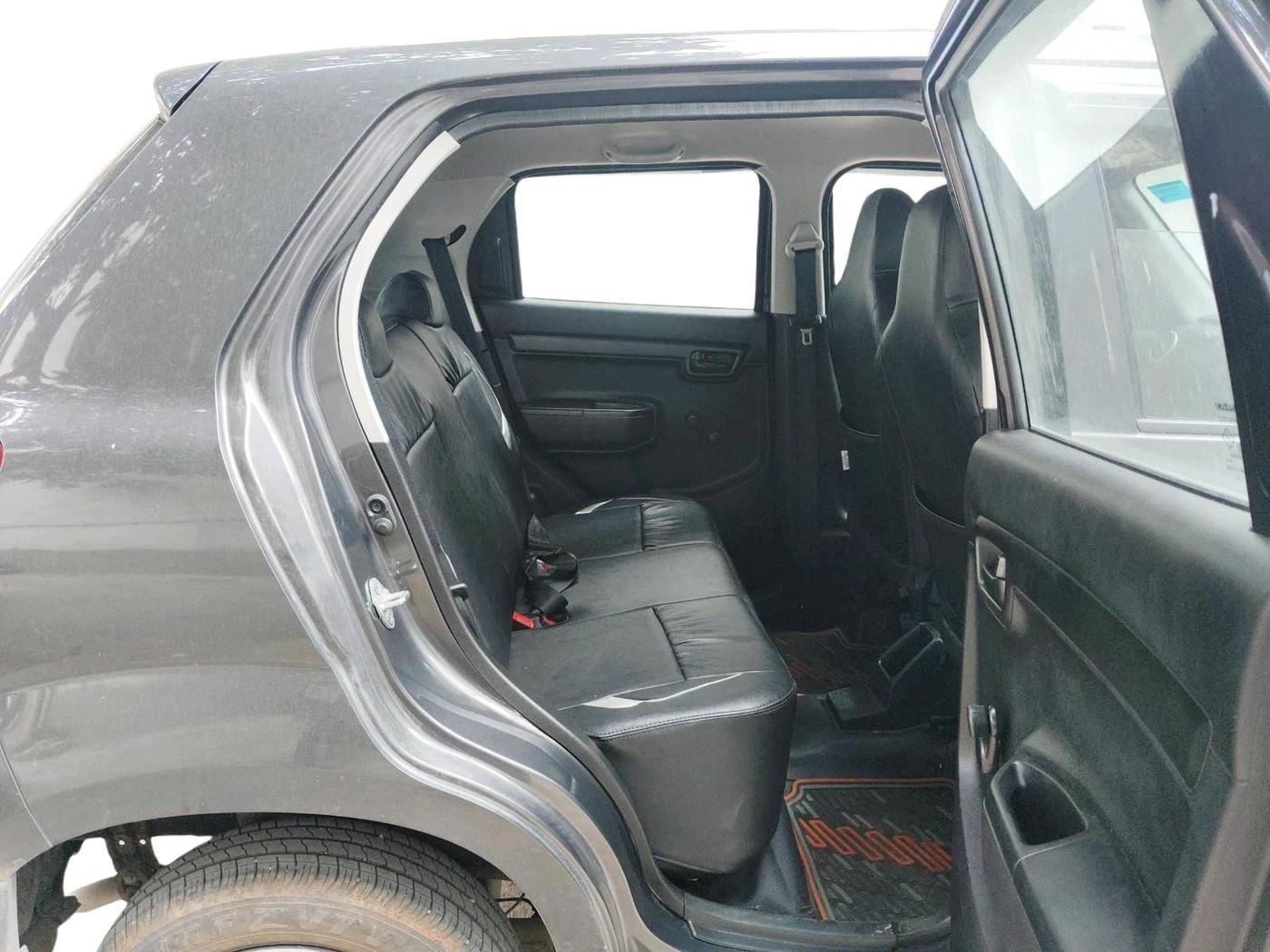 2023 Maruti S PRESSO VXI PLUS (O) AMT, Petrol, Automatic, 3,419 km, interior