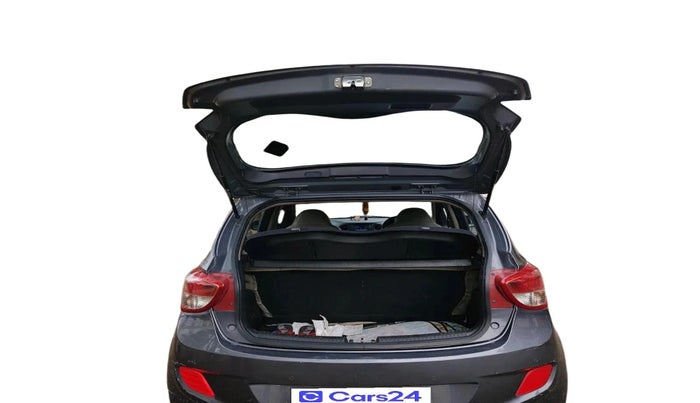 2015 Hyundai Grand i10 SPORTZ 1.2 KAPPA VTVT, Petrol, Manual, 53,506 km, exterior