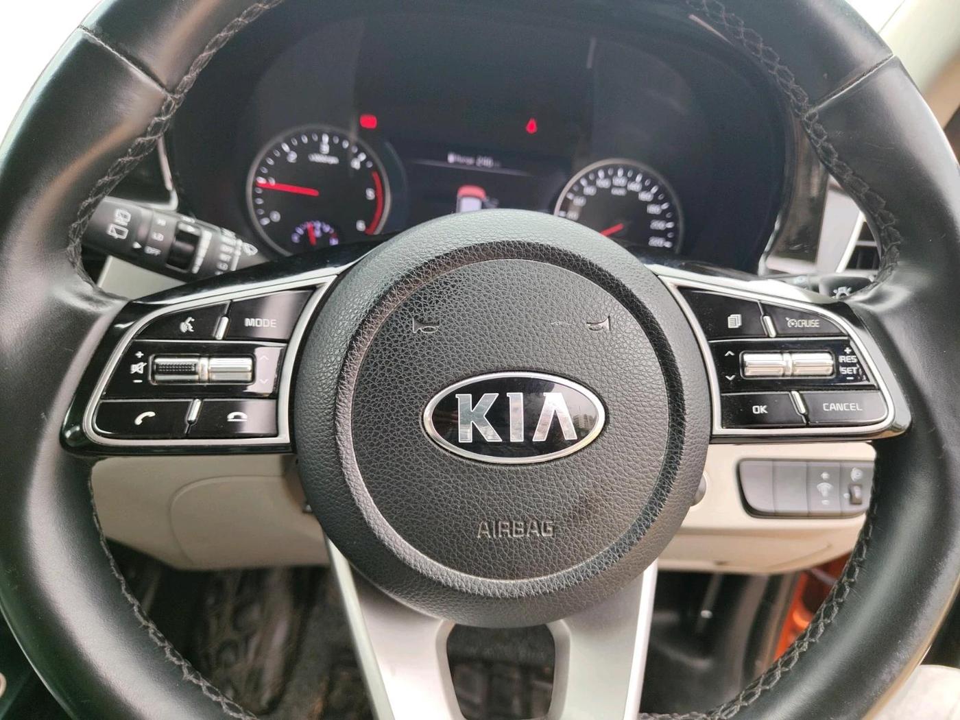 2020 KIA SELTOS HTX PLUS 1.5 DIESEL, Diesel, Manual, 1,39,143 km, interior