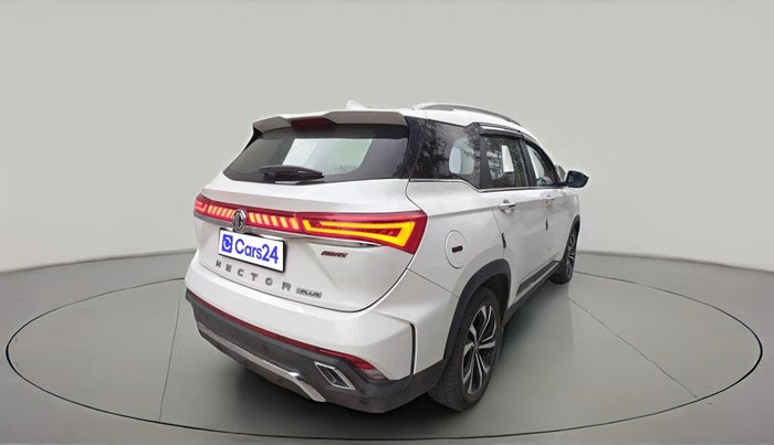 2023 MG HECTOR PLUS SAVVY PRO 1.5 TURBO CVT 7 STR, Petrol, Automatic, 50,136 km, exterior