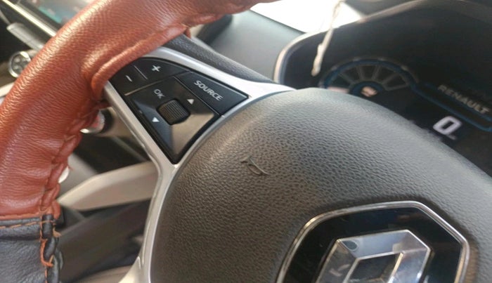 2022 Renault TRIBER RXZ, Petrol, Manual, 35,340 km, interior