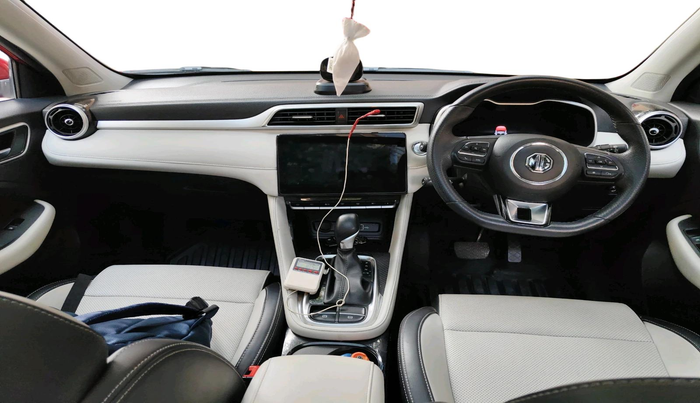 2023 MG ASTOR SAVVY 1.5 CVT, Petrol, Automatic, 9,877 km, interior