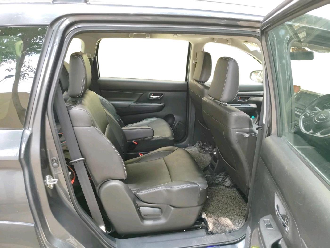 2022 Maruti XL6 ALPHA AT, Petrol, Automatic, 57,876 km, interior