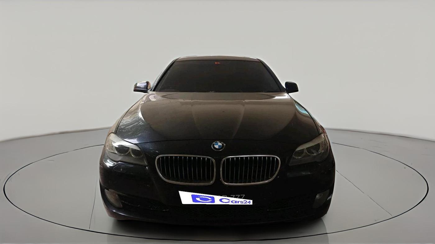 2011 BMW 5 Series 520D 2.0, Diesel, Automatic, 1,39,066 km, exterior