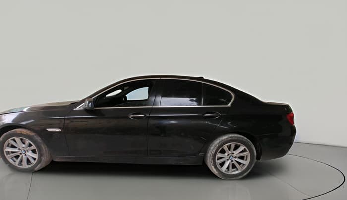 2011 BMW 5 Series 520D 2.0, Diesel, Automatic, 1,39,066 km, exterior