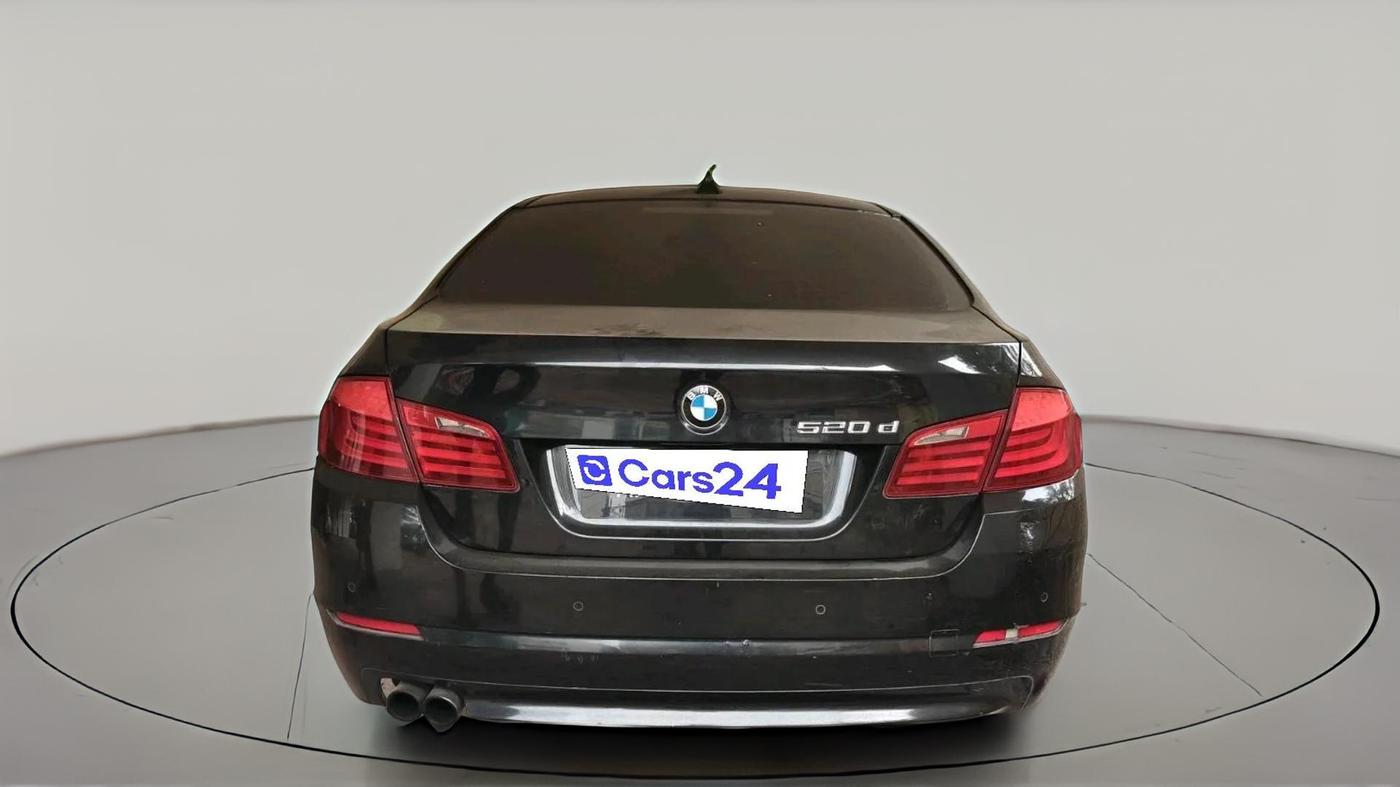 2011 BMW 5 Series 520D 2.0, Diesel, Automatic, 1,39,066 km, exterior