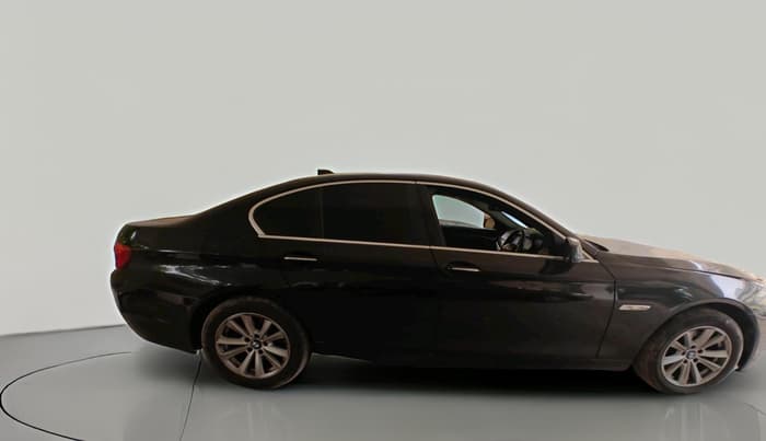 2011 BMW 5 Series 520D 2.0, Diesel, Automatic, 1,39,066 km, exterior