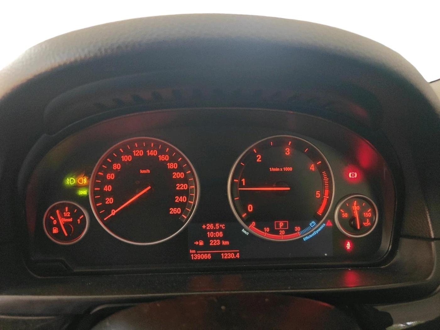 2011 BMW 5 Series 520D 2.0, Diesel, Automatic, 1,39,066 km, interior