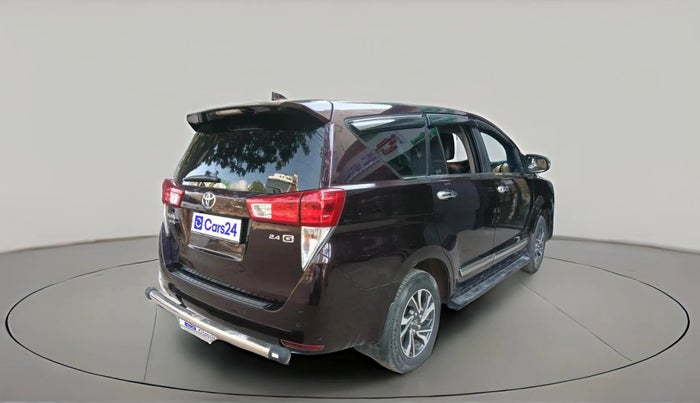 2022 Toyota Innova Crysta 2.4 GX AT 7 STR, Diesel, Automatic, 38,881 km, exterior