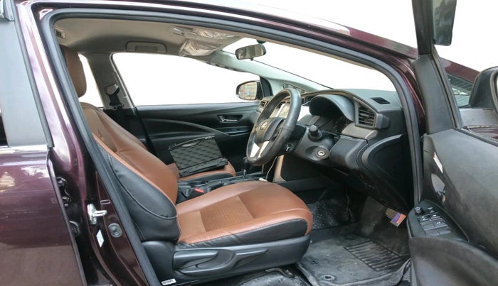 2022 Toyota Innova Crysta 2.4 GX AT 7 STR, Diesel, Automatic, 38,881 km, interior