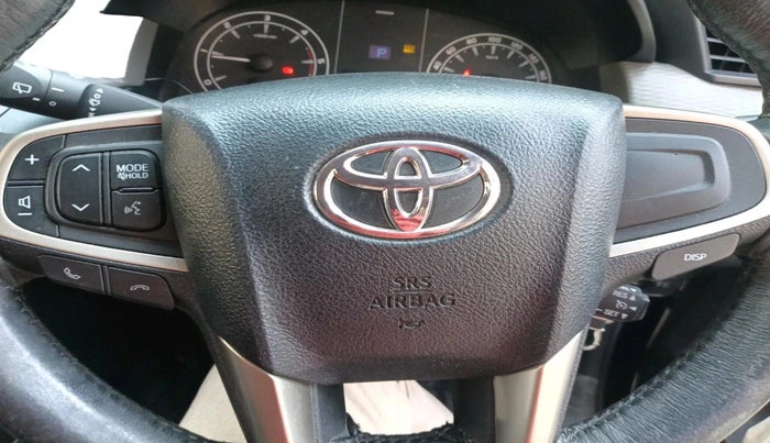2022 Toyota Innova Crysta 2.4 GX AT 7 STR, Diesel, Automatic, 38,881 km, interior