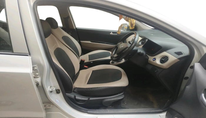 2017 Hyundai Grand i10 ASTA 1.2 KAPPA VTVT, Petrol, Manual, 40,601 km, interior