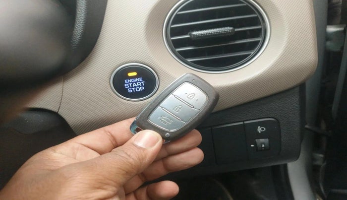 2017 Hyundai Grand i10 ASTA 1.2 KAPPA VTVT, Petrol, Manual, 40,601 km, interior