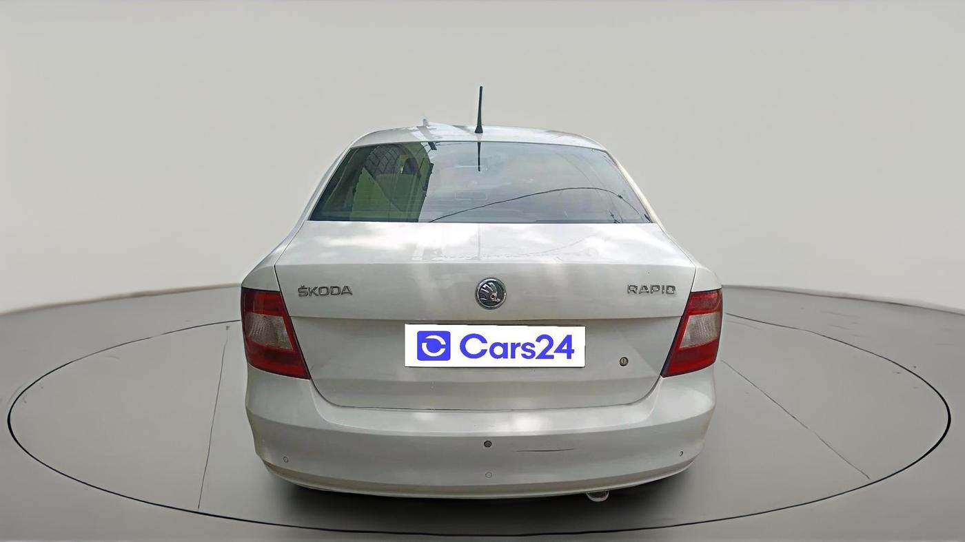 2016 Skoda Rapid 1.5 TDI CR STYLE PLUS AT, Diesel, Automatic, 1,09,168 km, exterior