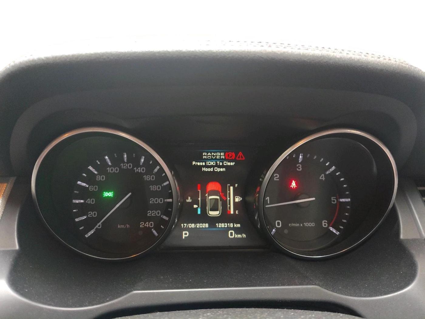 2011 Landrover Range Rover Evoque DYNAMIC SD4, Diesel, Automatic, 1,26,316 km, interior