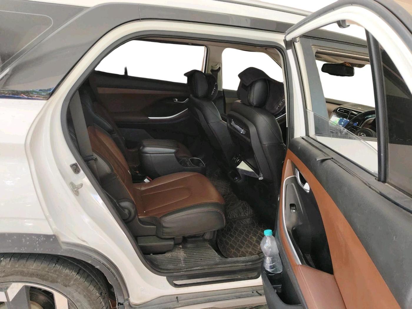 2021 Hyundai ALCAZAR 2.0 SIGNATURE MT 6STR, Petrol, Manual, 77,985 km, interior