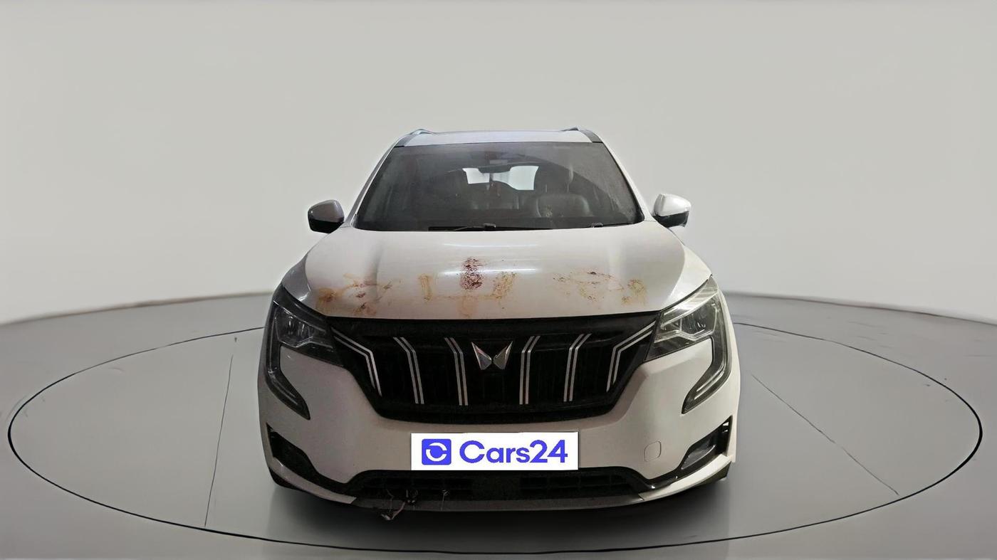 2023 Mahindra XUV700 AX 7 LUXURY D AWD AT 7 STR, Diesel, Automatic, 63,893 km, exterior