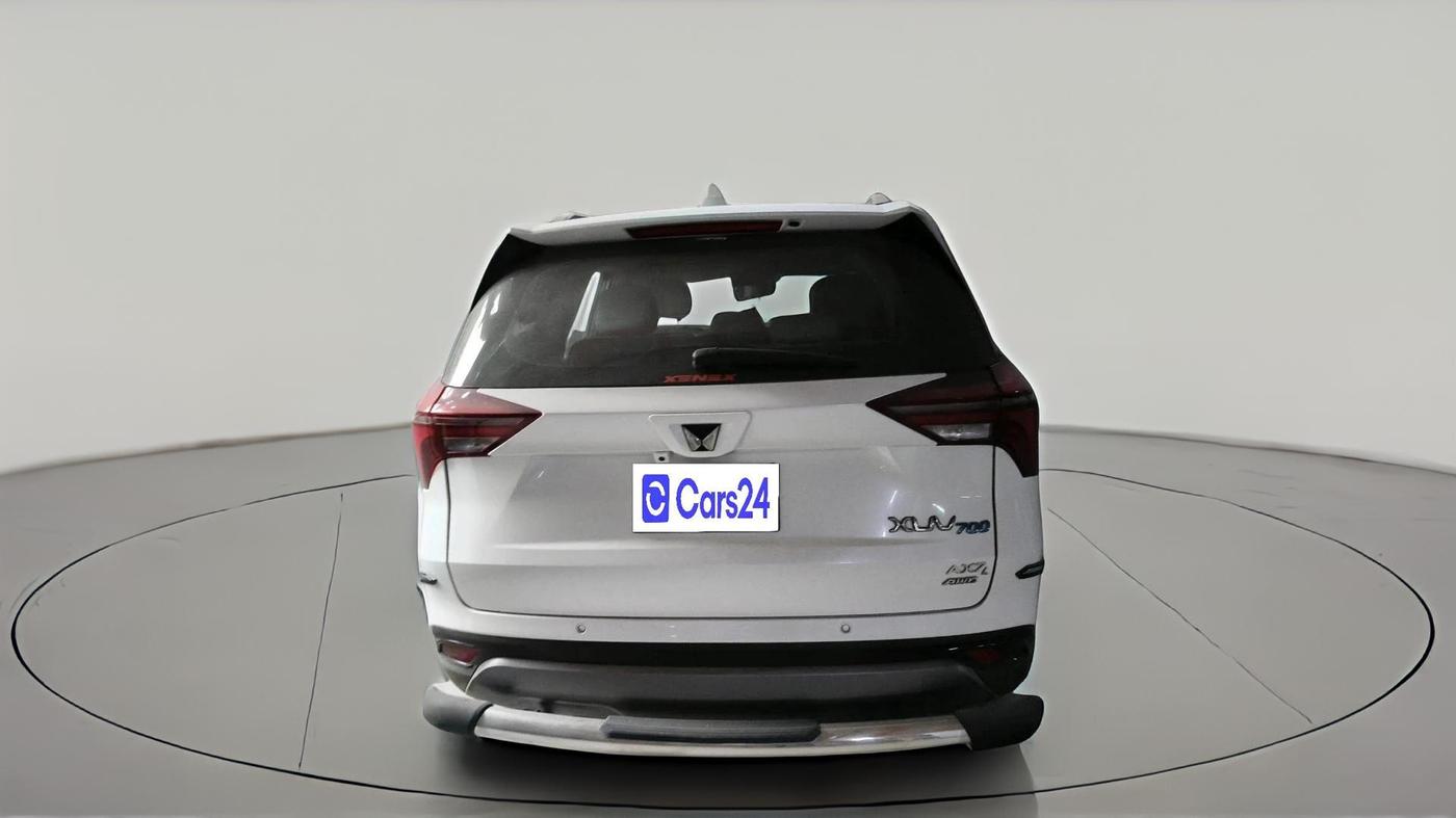 2023 Mahindra XUV700 AX 7 LUXURY D AWD AT 7 STR, Diesel, Automatic, 63,893 km, exterior