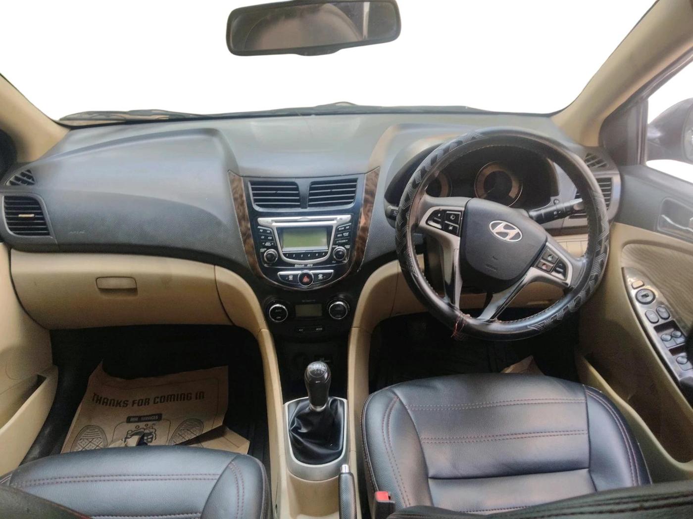 2012 Hyundai Verna FLUIDIC 1.6 CRDI SX, Diesel, Manual, 1,60,000 km, interior