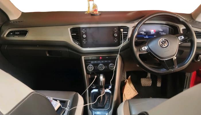 2021 Volkswagen T-ROC 1.5 TSI AT, Petrol, Automatic, 1,20,365 km, interior