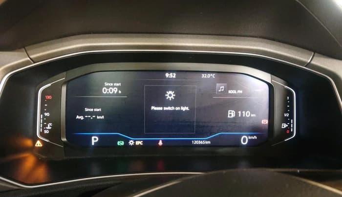 2021 Volkswagen T-ROC 1.5 TSI AT, Petrol, Automatic, 1,20,365 km, interior
