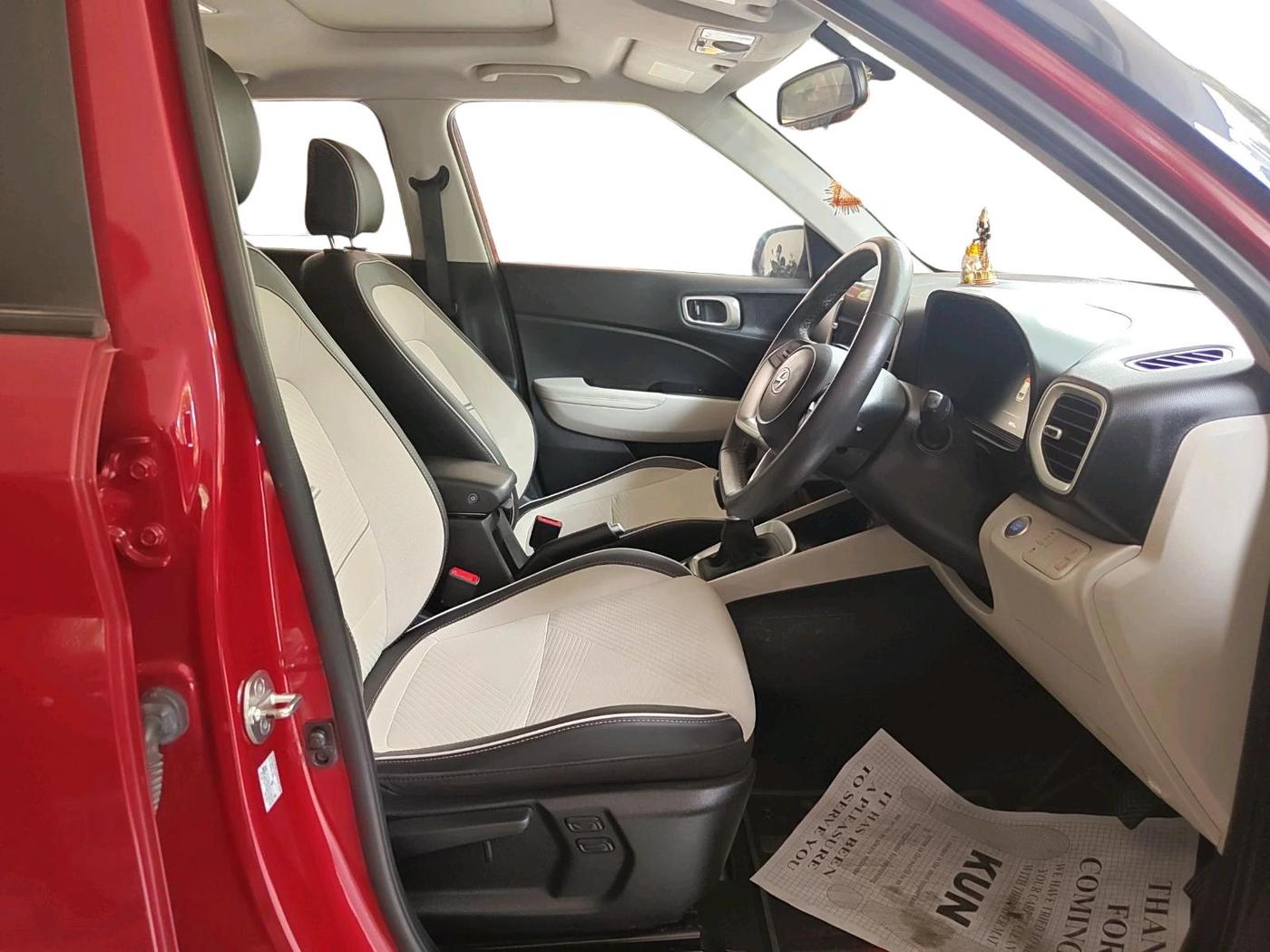 2023 Hyundai VENUE SX (O) MT 1.0 Turbo, Petrol, Manual, 19,917 km, interior