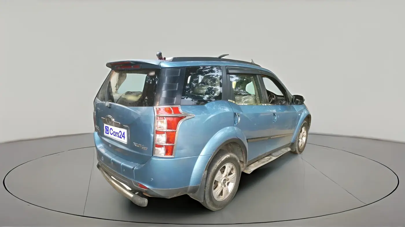 2013 Mahindra XUV500 W8, Diesel, Manual, 1,66,816 km, exterior