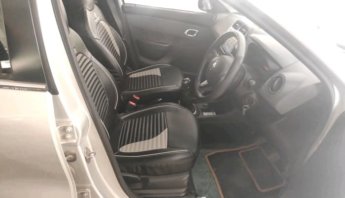 2018 Renault Kwid RXT 1.0 (O), Petrol, Manual, 29,949 km, interior