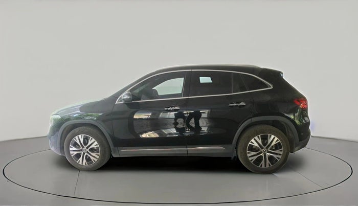 2024 Mercedes Benz GLA Class 200, Petrol, Automatic, 15,400 km, exterior
