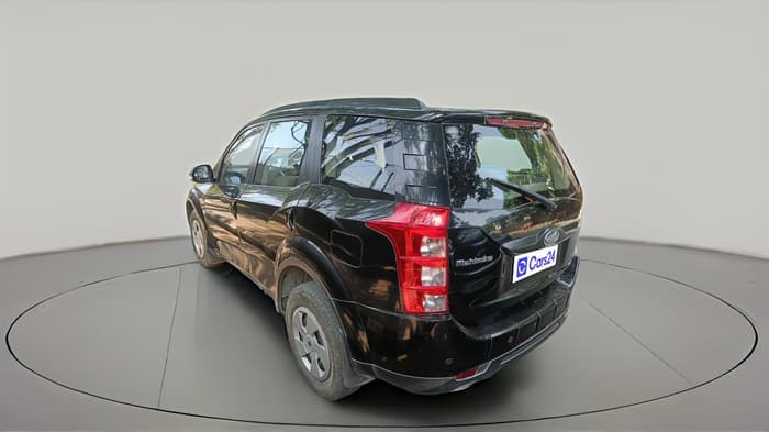 2015 Mahindra XUV500 W6, Diesel, Manual, 78,082 km, exterior