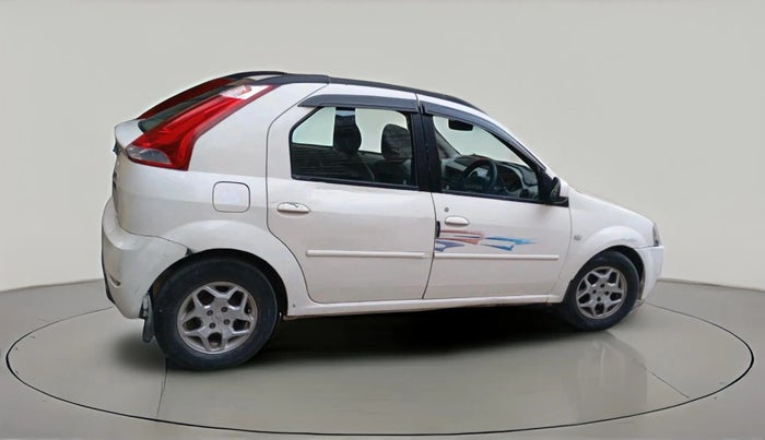 2013 Mahindra Verito 1.5 D6, Diesel, Manual, 1,39,716 km, exterior