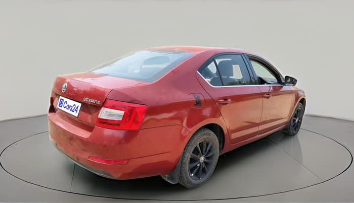 2015 Skoda Octavia ELEGANCE 2.0 TDI AT, Diesel, Automatic, 1,02,136 km, exterior