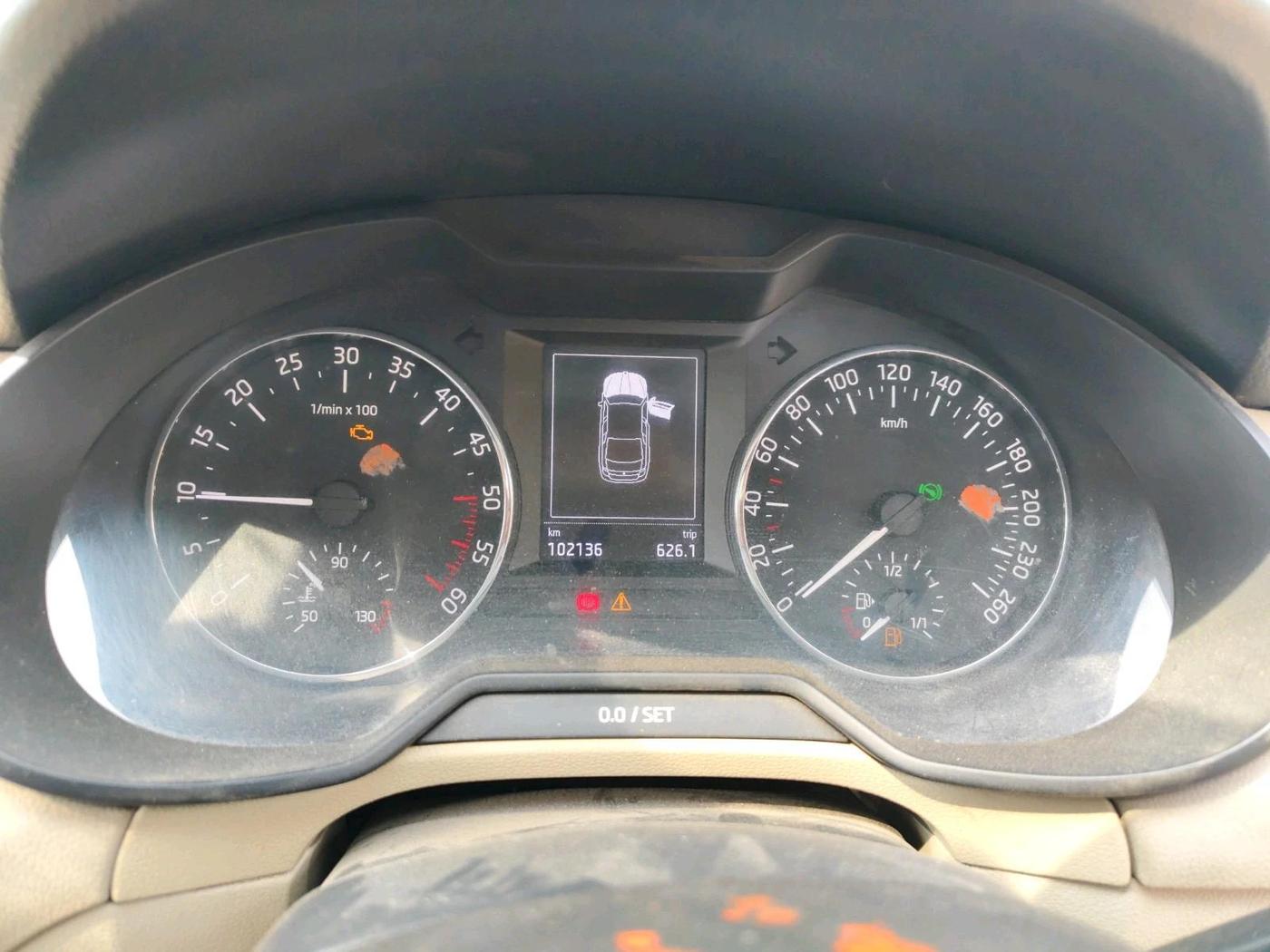 2015 Skoda Octavia ELEGANCE 2.0 TDI AT, Diesel, Automatic, 1,02,136 km, interior