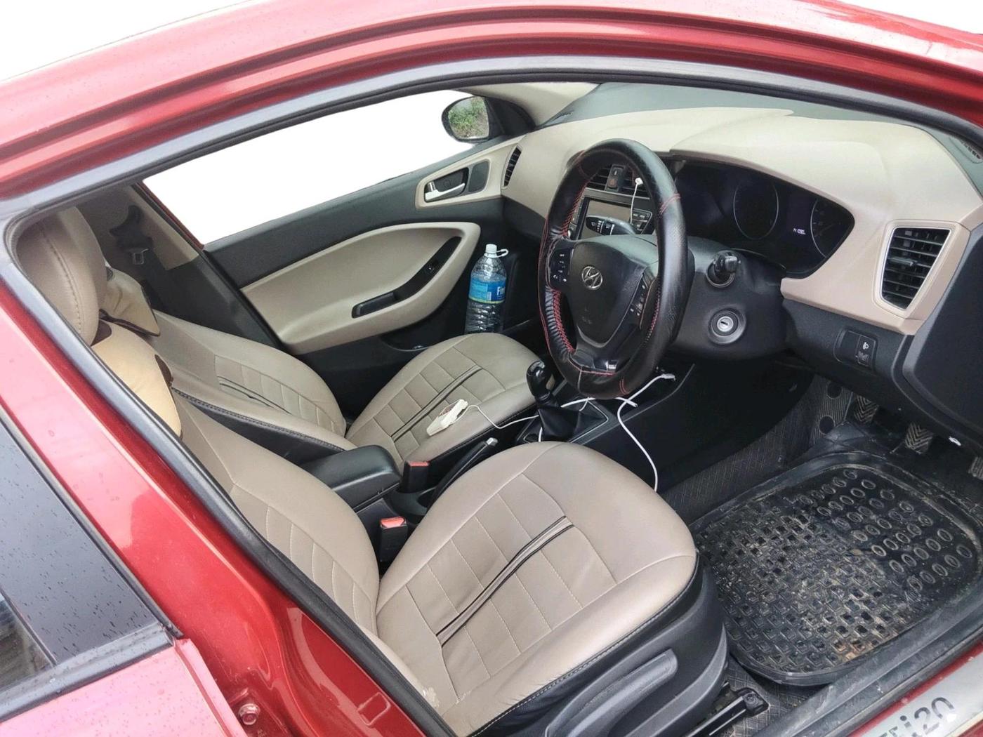 2020 Hyundai Elite i20 SPORTZ PLUS 1.2, Petrol, Manual, 1,41,090 km, interior
