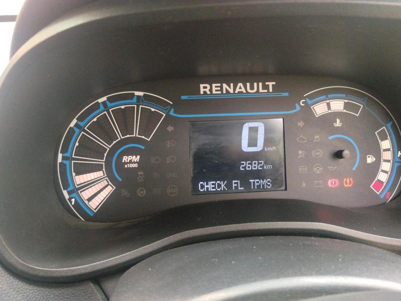 2024 Renault Kwid RXL 1.0 (O), Petrol, Manual, 2,682 km, interior