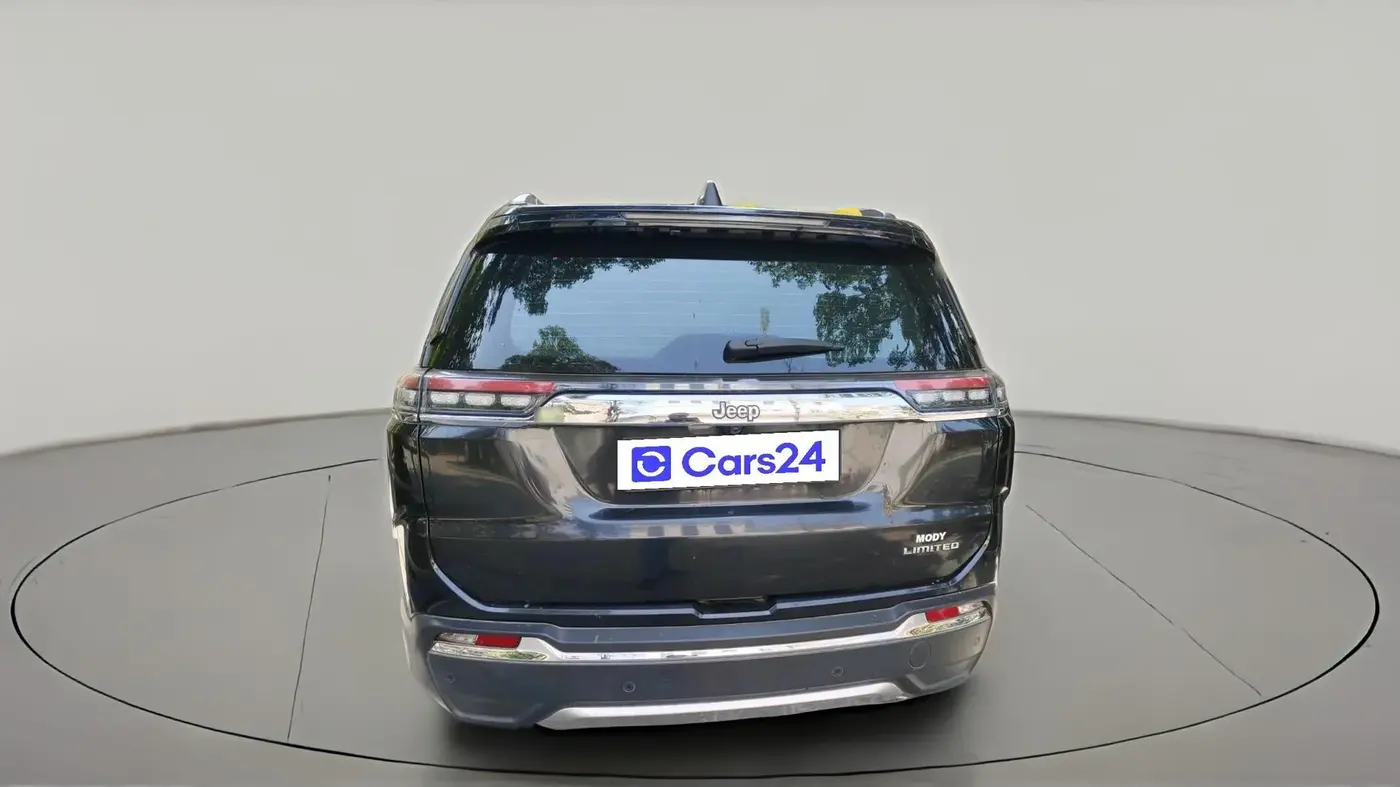 2024 Jeep MERIDIAN LIMITED (O) 4X2 AT, Diesel, Automatic, 24,941 km, exterior